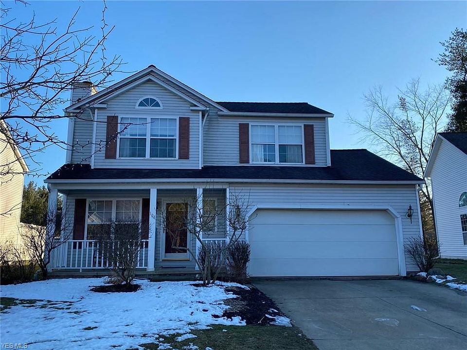 1st image of 104 Pine Hollow Cir