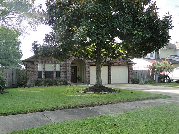 4th image of 16918 Blue Mist Cir