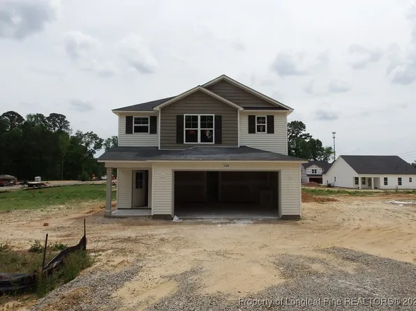 1928 Elephant Ln, Hope Mills, NC 28348