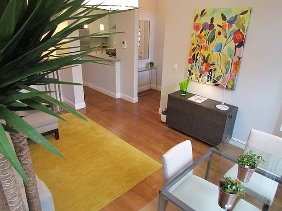 2nd image of 2133 Pine St #2133