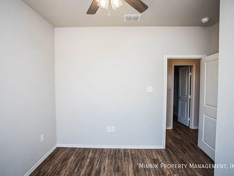 5865 Virginia Ave #1 — Photo 45