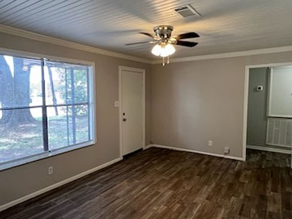 4th image of 2324 Avenue H