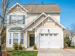 1031 Kensrowe Ln, Matthews, NC 28104