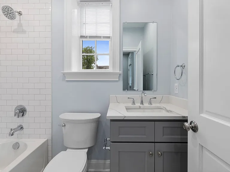 806 N Arthur Ashe Blvd #11 — Photo 22
