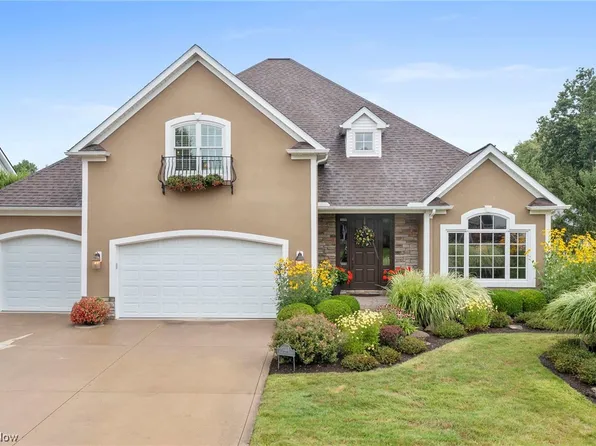 2143 Kirtland Pl, Hudson, OH 44236