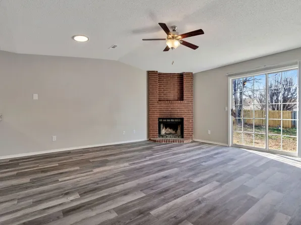 1391 N Boxley Ave, Fayetteville, AR 72704