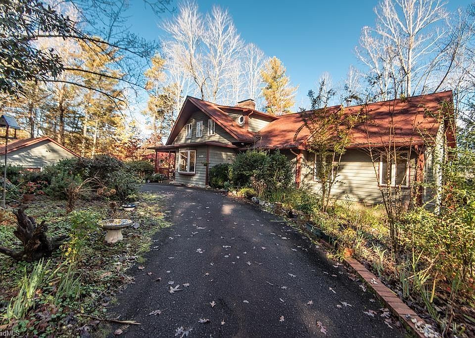 2nd image of 649 Triple Cove Dr