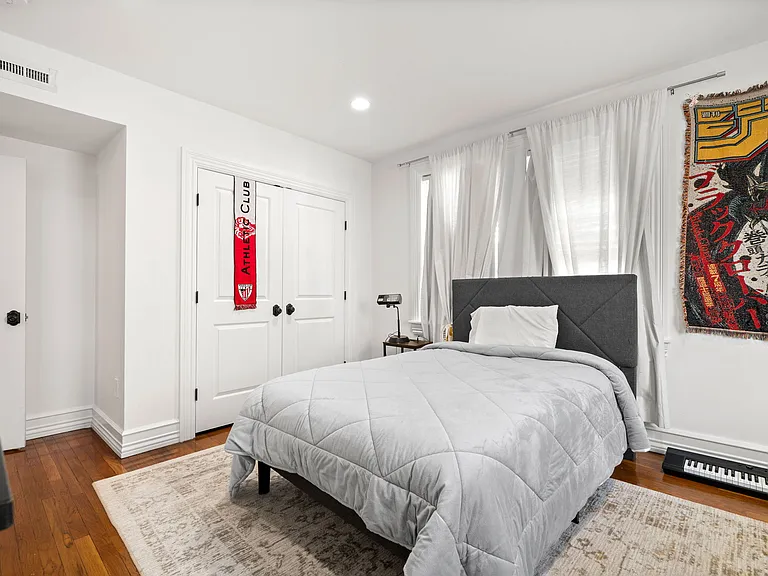 47 Julian St — Photo 13