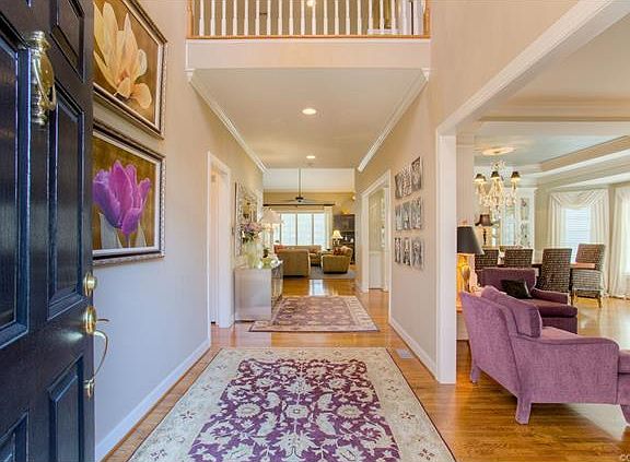 2nd image of 6220 Manaford Cir