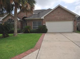3322 Coastwood Ln, Pearland, TX 77584