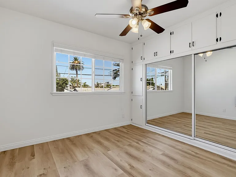 6633 Crenshaw Blvd #8 — Photo 11