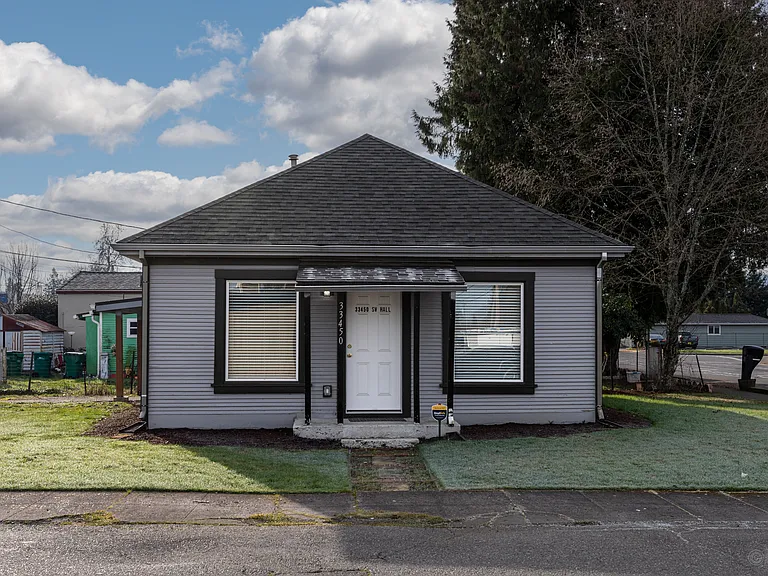 33450 SW Hall St — Photo 1