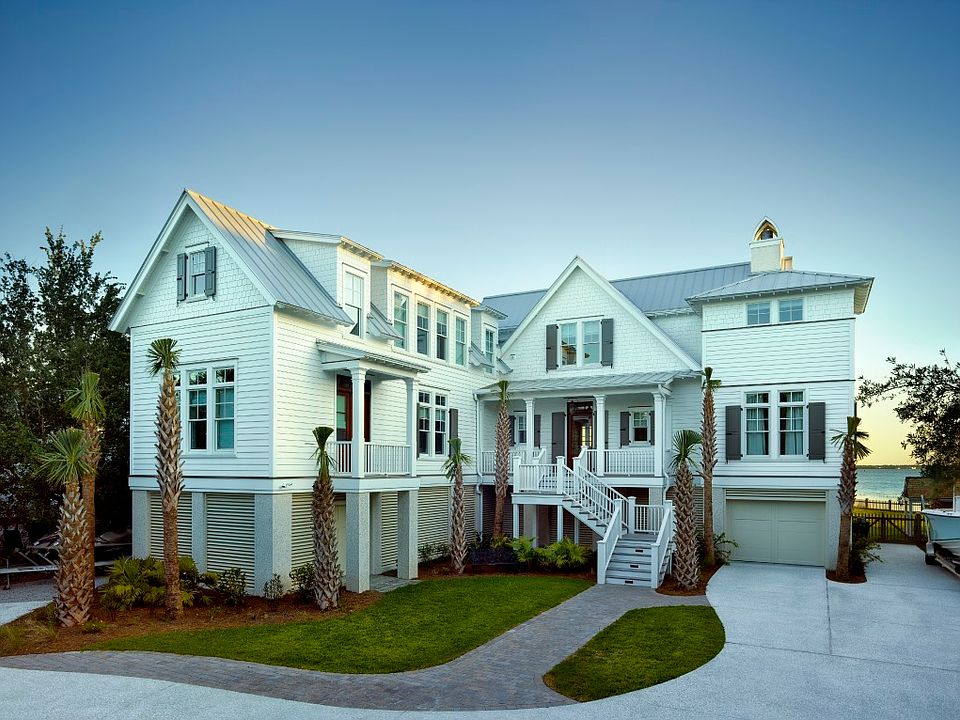 1st image of 362 Schweers Ln