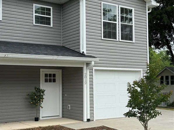 2012 Crown Point Dr, Albemarle, NC 28001