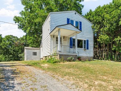 27 Delatour Road, Watervliet, NY, 12189