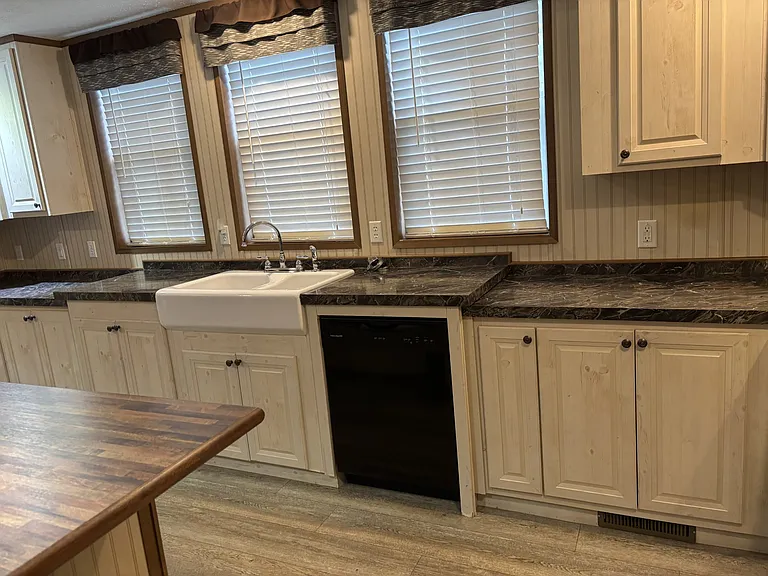 2271 Beaver Dam Rd — Photo 3