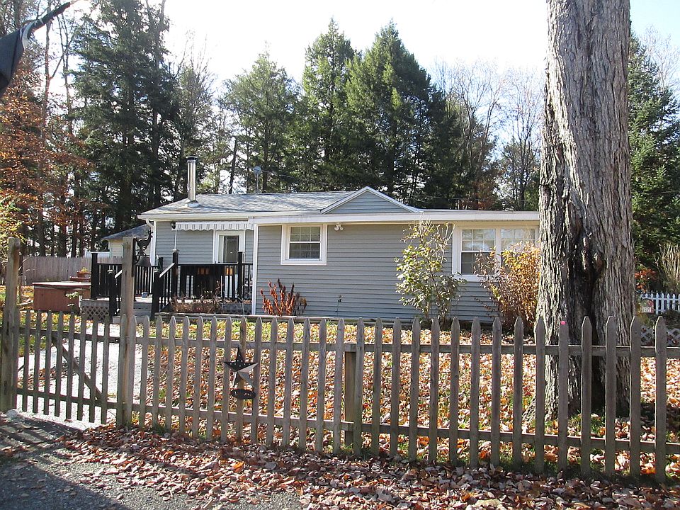 1st image of 1559 Hemlocks Lane