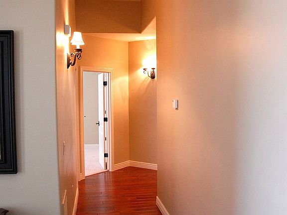 Main floor Bedrooms access