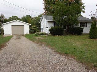 55 N Shaw St, Hesperia, MI 49421