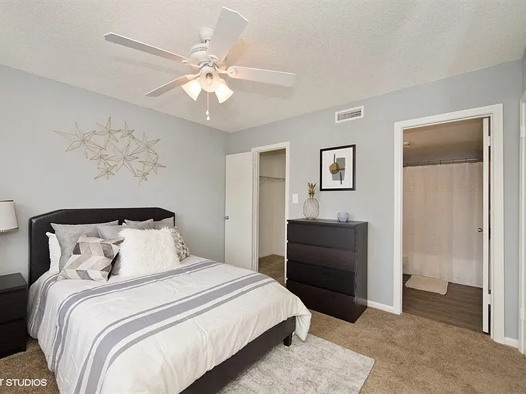 Walk-In Closets