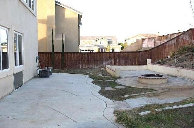 2nd image of 29468 Andromeda St