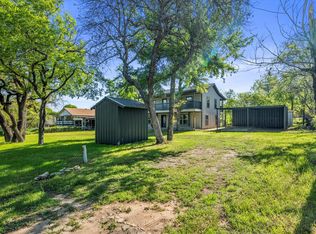 4321 Green Oak Dr, Granbury, TX 76048