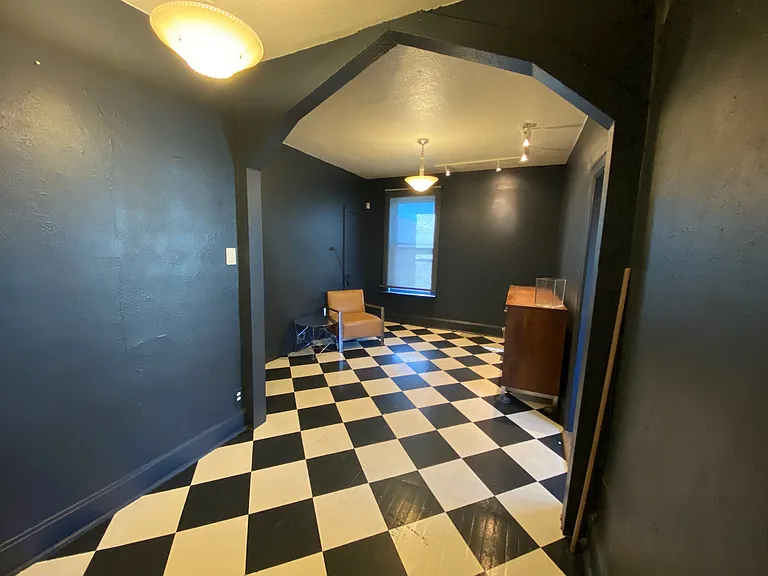 1157 S Emerson St — Photo 11