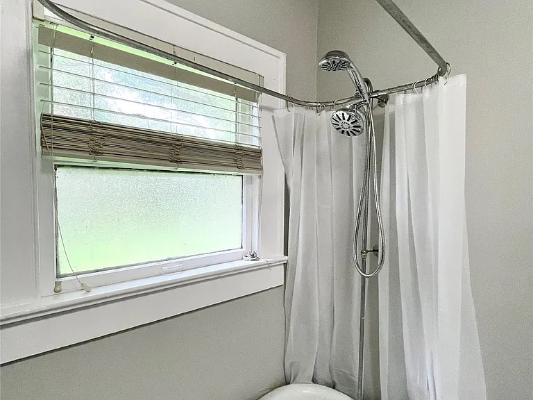 4009 Oak Ridge St — Photo 13
