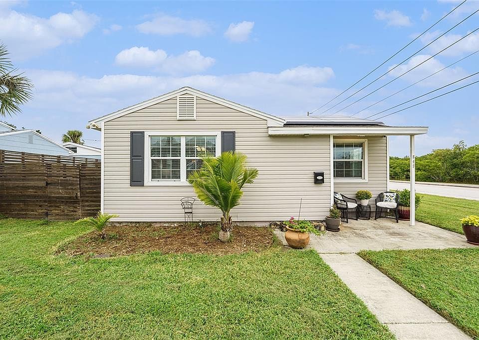 1st image of 849 60TH AVENUE NE
