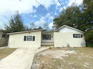 5923 Caribbean Ct N, Jacksonville, FL 32277