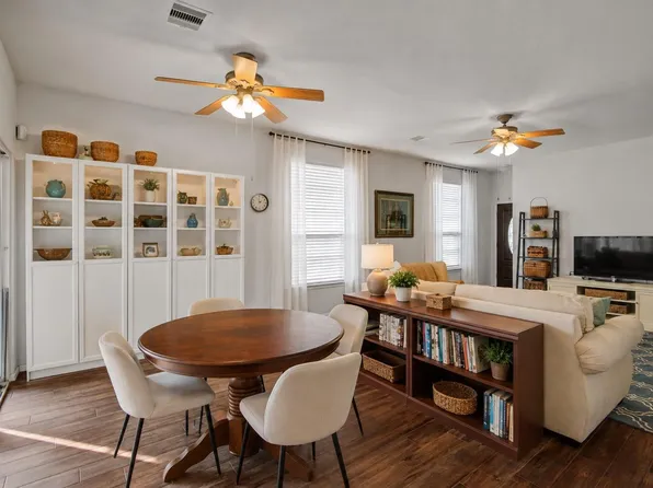 7754 Pasture Bend Ln, Cypress, TX 77433