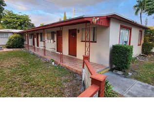 907 NE 7th St #1, Hallandale Beach, FL 33009