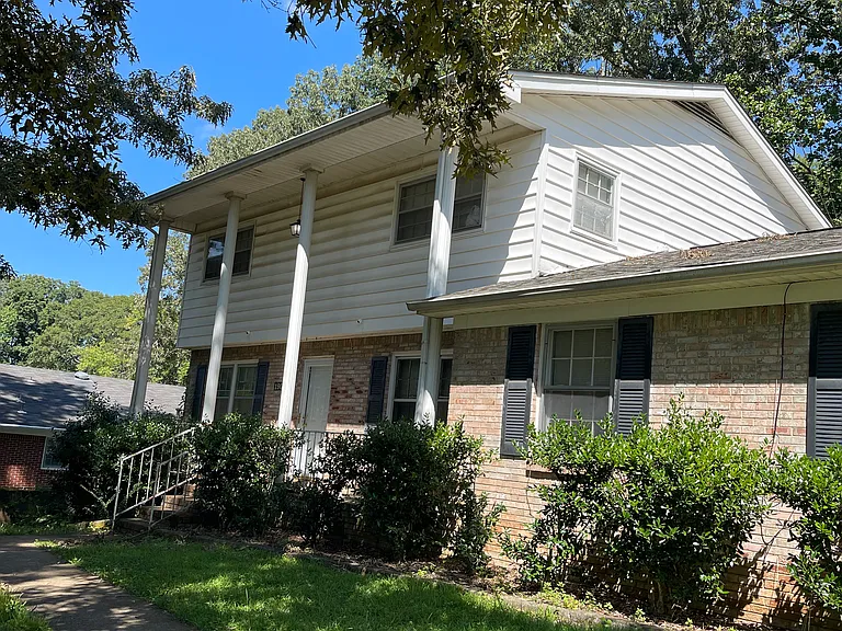 1902 Forney Dr NW — Photo 8