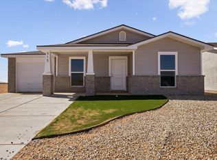 515 E 31st St, Wolfforth, TX 79382