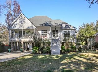 2685 Claiborne St, Mandeville, LA 70448
