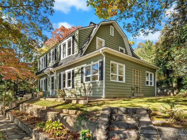 44 Huckleberry Ln, Waynesville, NC 28785