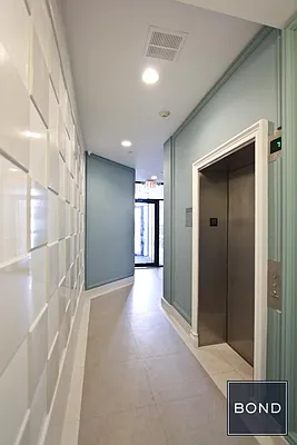 Rented by Bond New York | media 22