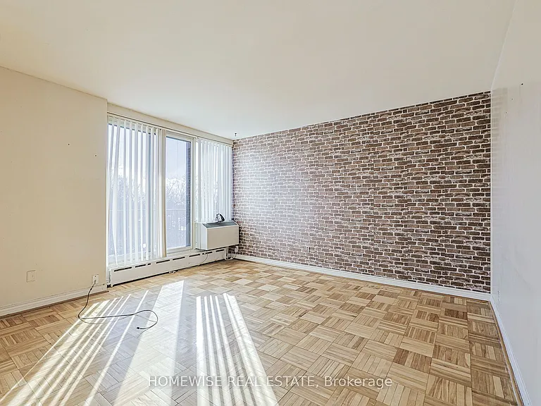485 Kingston Rd #307 — Photo 4