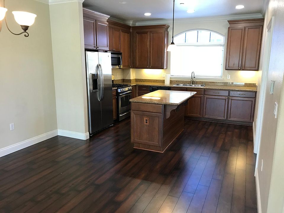 KITCHEN, DINING