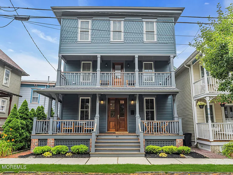 64 Webb Ave — Photo 1