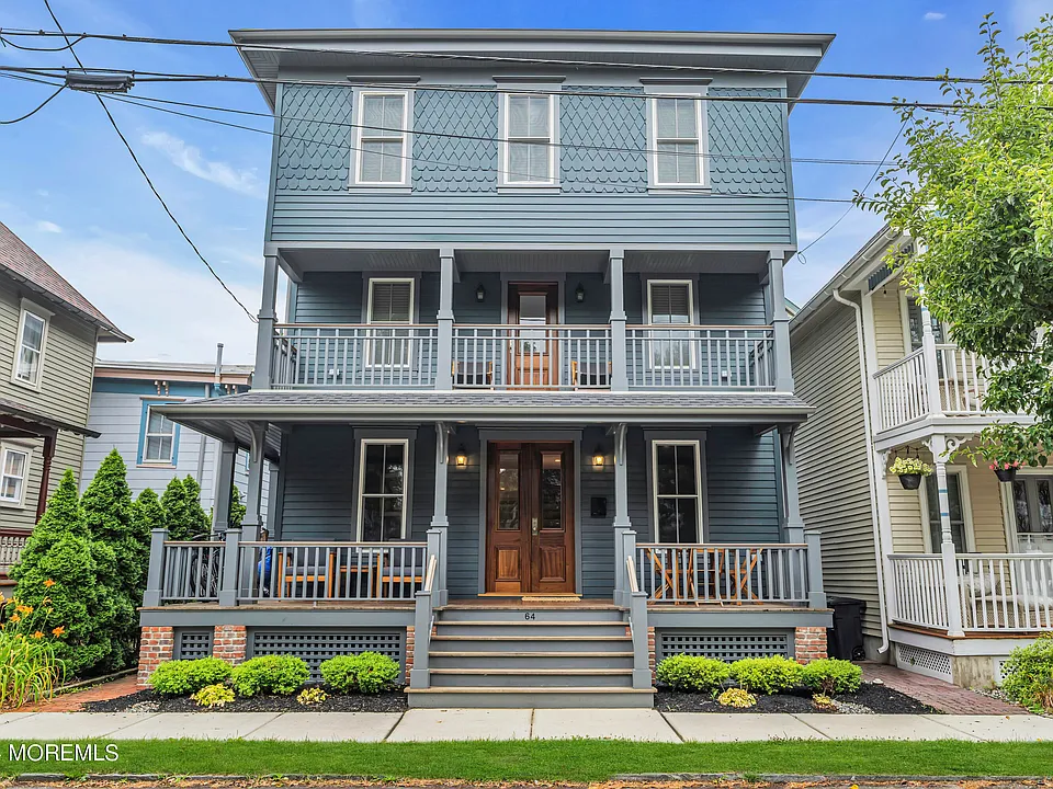 64 Webb Ave