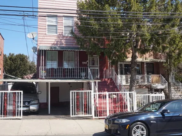 1051 E 214th St, Bronx, NY 10469