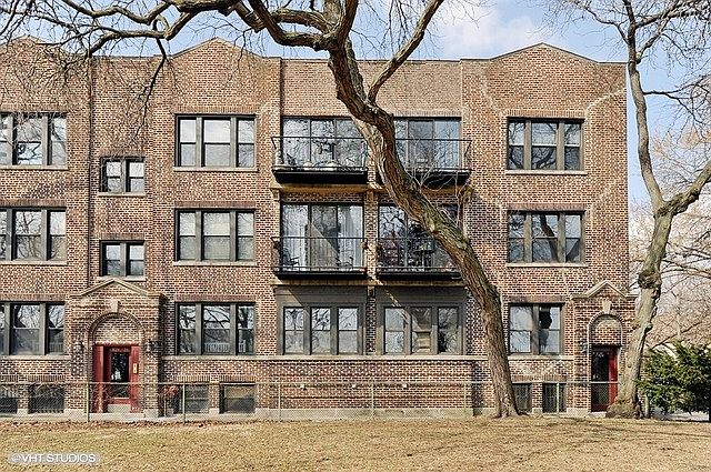 1st image of 1124 W Farwell Ave #1S