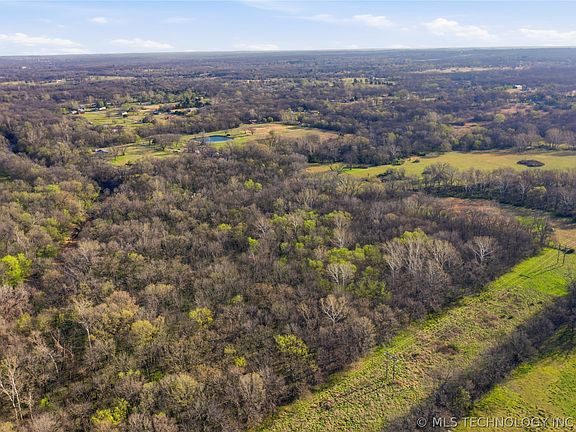 3rd image of 16811 Lone Star Rd