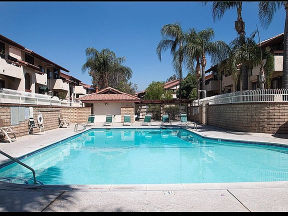 2nd image of 18149 Sundowner Way Unit 933