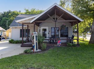 508 Gilletts Lake Rd, Jackson, MI 49201