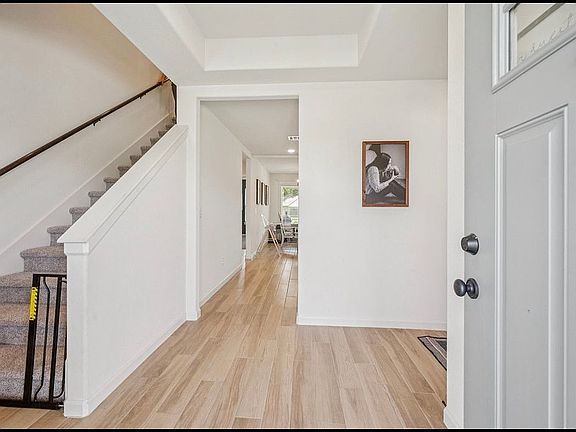 4th image of 1200 SE 15th St