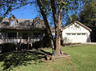 5220 Gum Creek Ct, Loganville, GA 30052