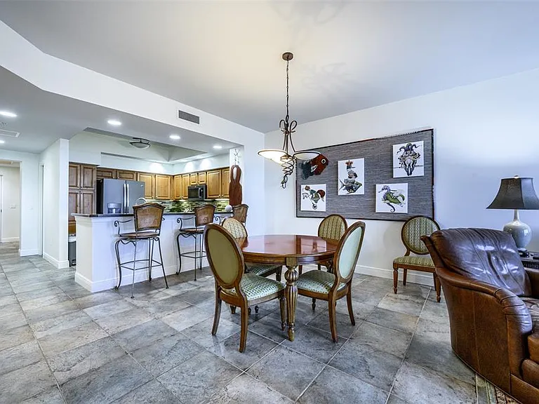 3313 Sunset Key Cir #104 — Photo 18