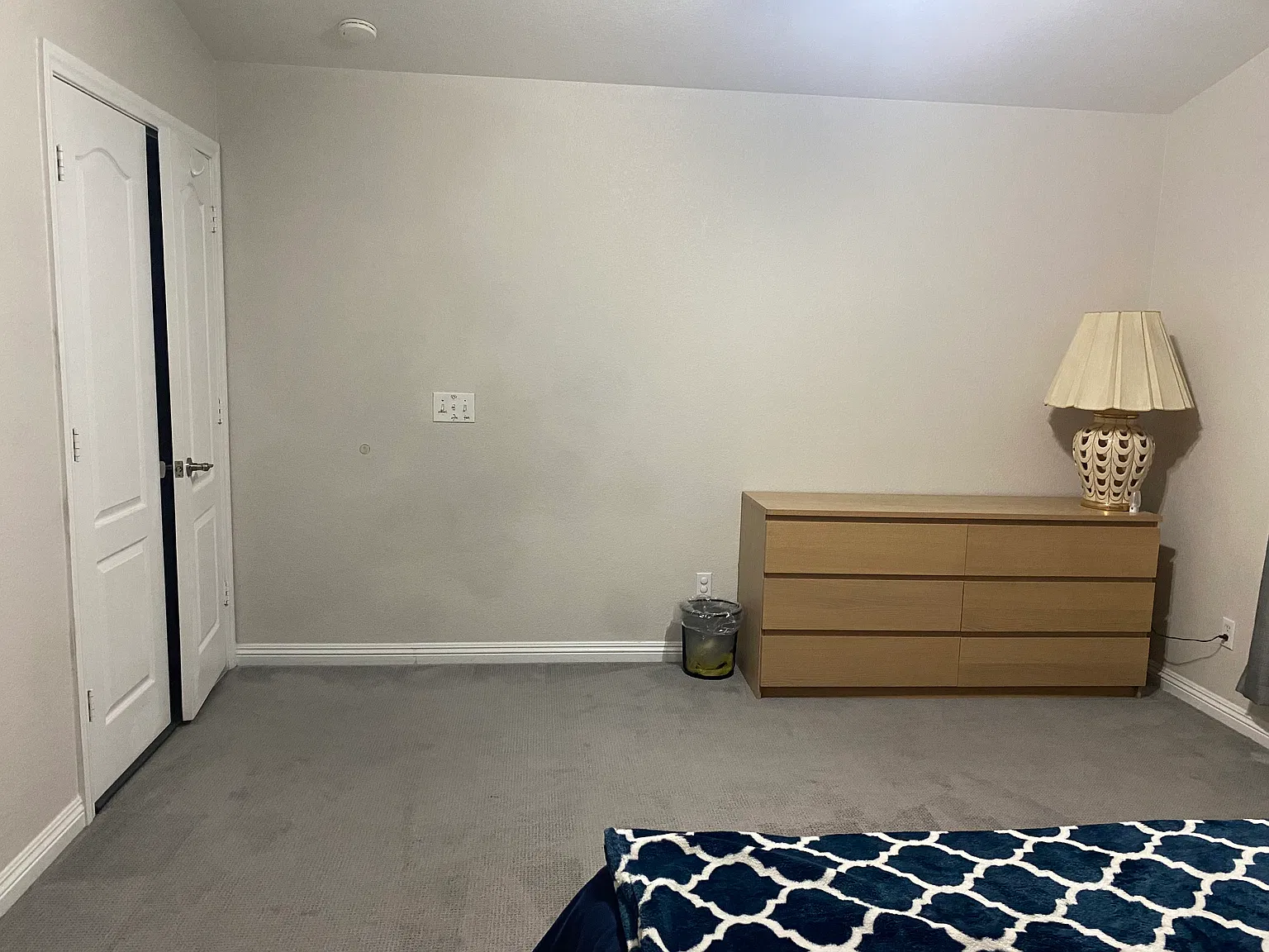 4 bed, 2.5 bath, 2500 sqft, $850 — Photo 3